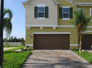 9048 Tecumseh Dr, Orlando, FL 32825