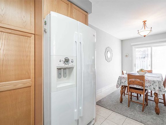 5th image of 126 Marsellus Dr
