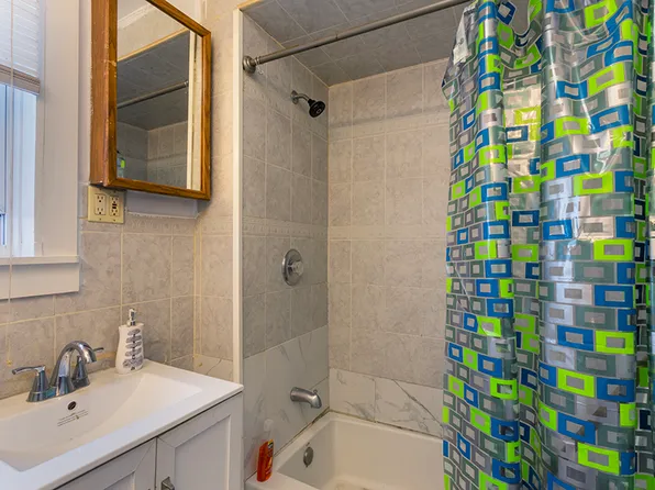 58 Yale Avenue image 6 of 8