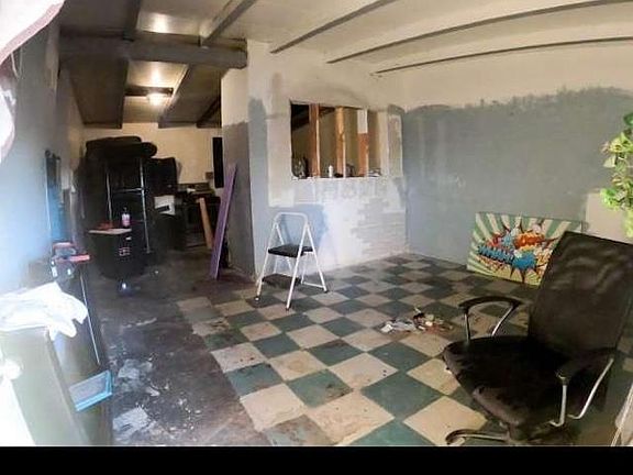 4th image of 1536 N San Mateo St
