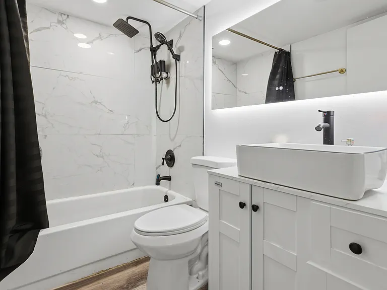 545 Trace Cir #102 — Photo 14