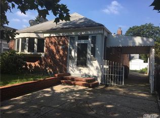 5308 Clearview Expy, Oakland Gardens, NY 11364