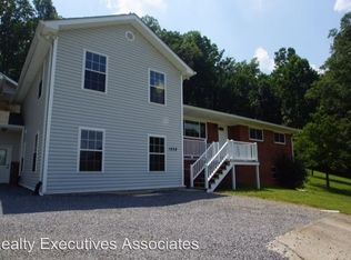 1837-1839 Crumley Rd, Greenback, TN 37742