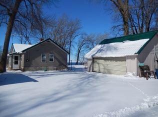N2013 Elmwood Beach Rd, Chilton, WI 53014