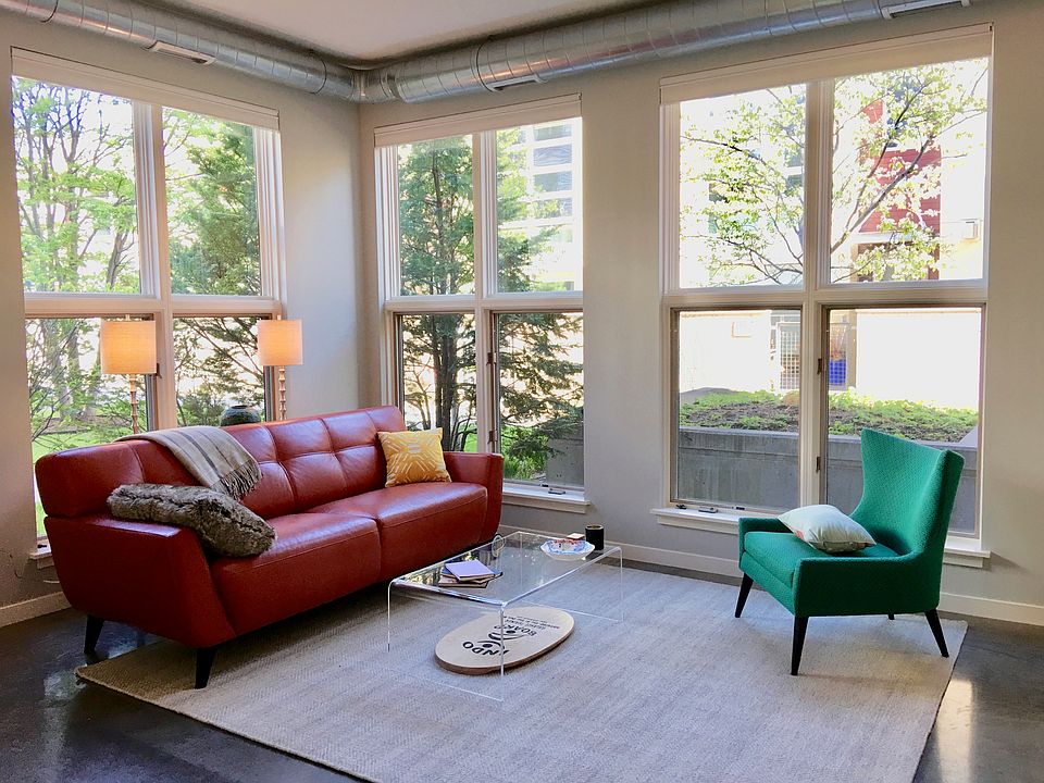 1st image of 2840 Bryant Ave S APT 102