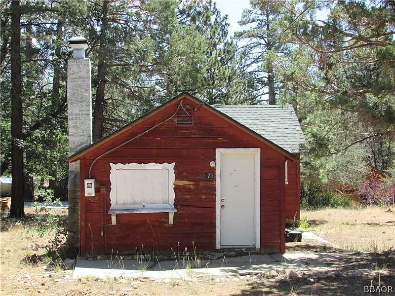 1st image of 577 N Holmes Ln