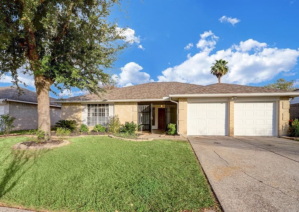 1st image of 11930 Silver Island Cir
