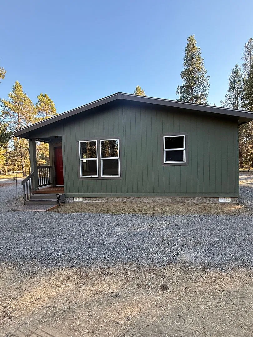 Like New Home on 1 Acre — Photo 1