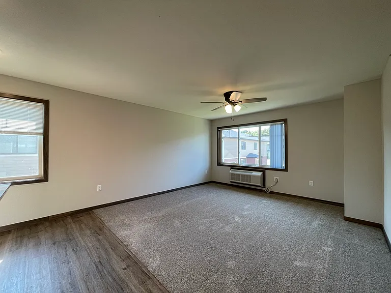 Gateway Place Apartments — Photo 80