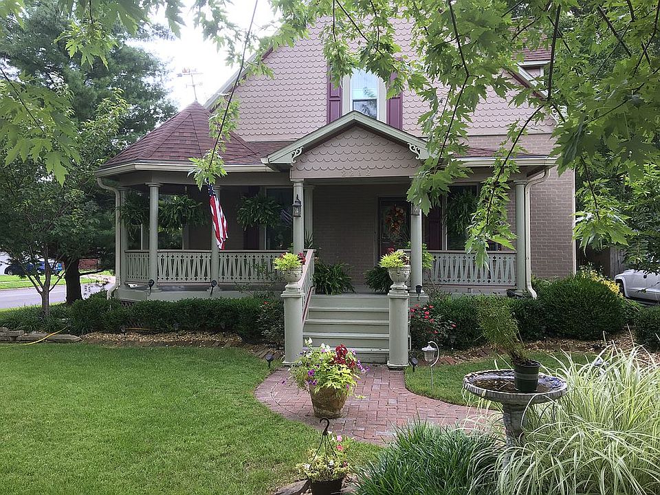 1st image of 2212 Richmond Ave