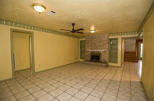5th image of 7410 Crisp Wood Ln