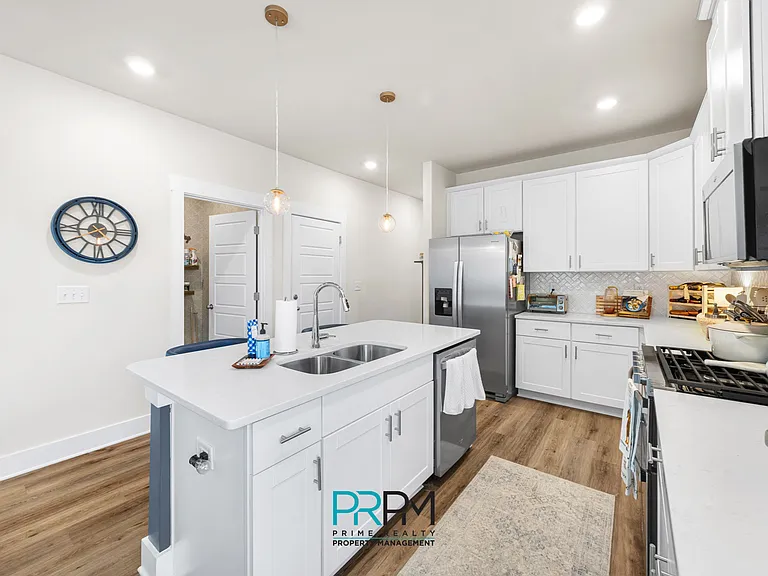 63 Galley Ln — Photo 9