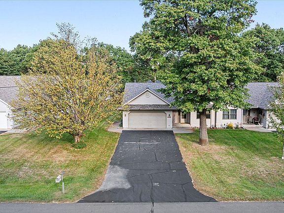 5th image of 14363 Cottage Grove Dr