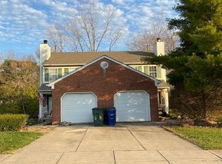 1220 Weybridge Rd, Columbus, OH 43220