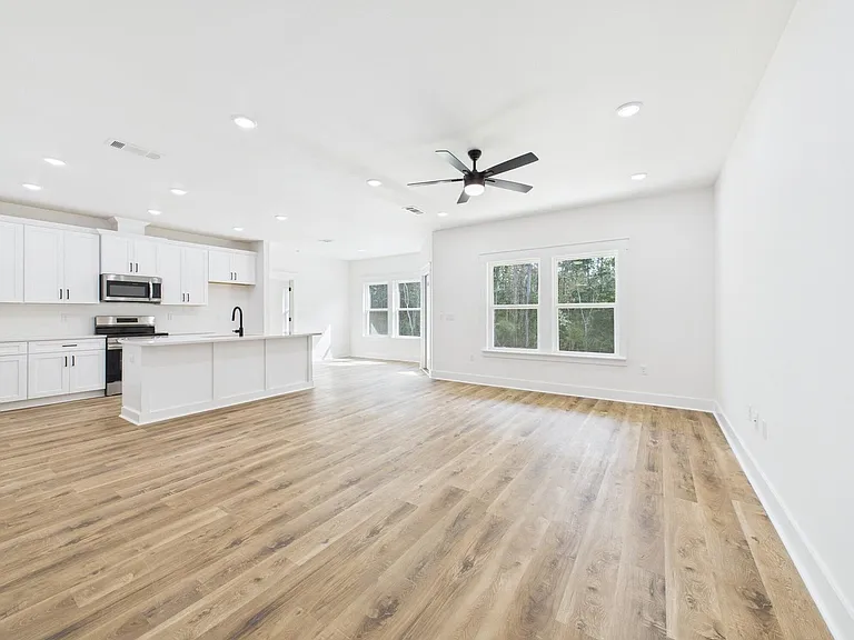 333 Shoal River Dr — Photo 32