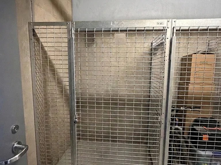 Individual storage locker for your belongings