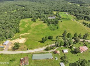 Nashville Hwy, Deer Lodge, TN 37726