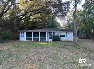 419 E Canal Dr, Gulf Shores, AL 36542