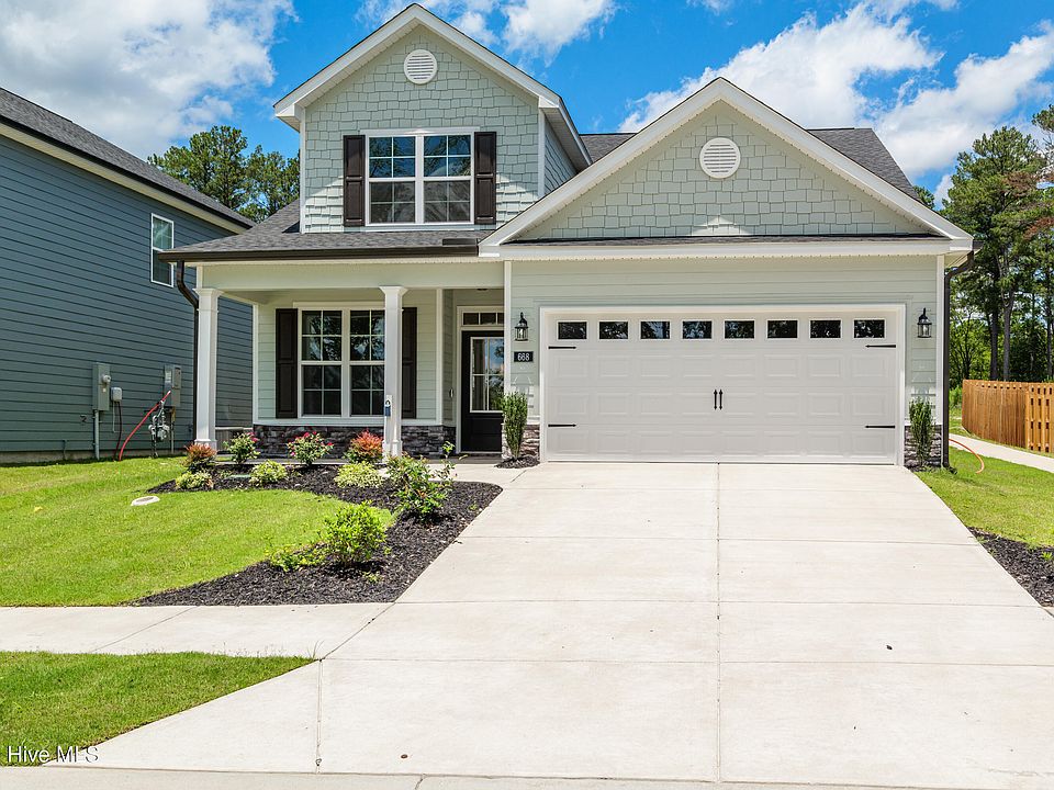1st image of 668 Ronaldsay Road