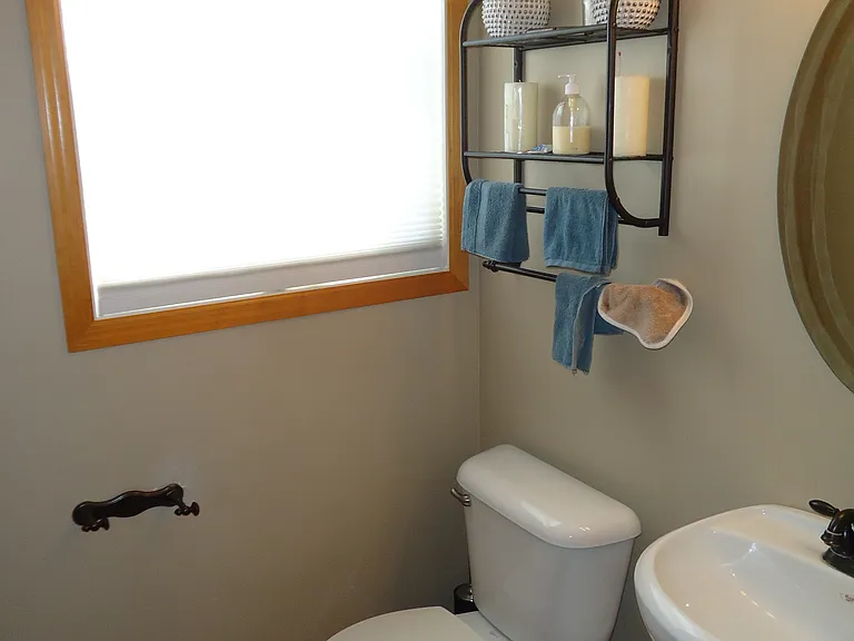 4599 Blaylock Cir — Photo 22