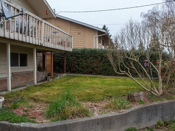 2nd image of 4418 Meridian Ave N