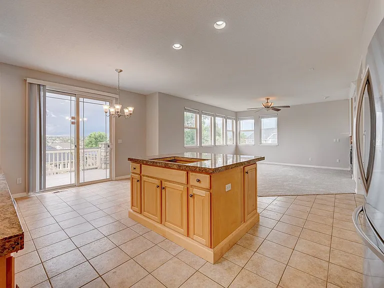 22848 E Euclid Cir — Photo 12
