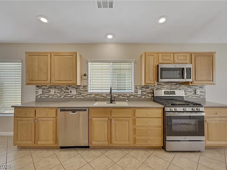 4413 Valley Quail Way — Photo 10