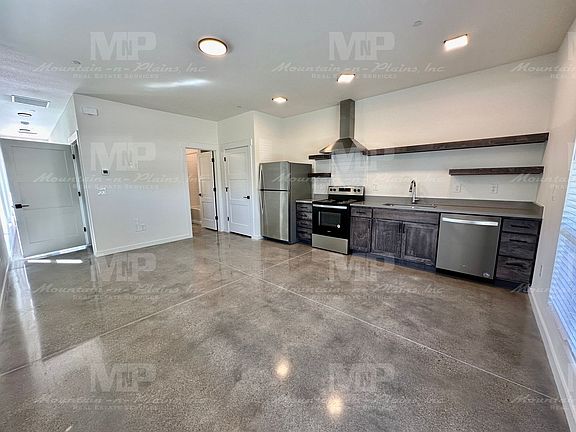 2nd image of 301 Parker St #A