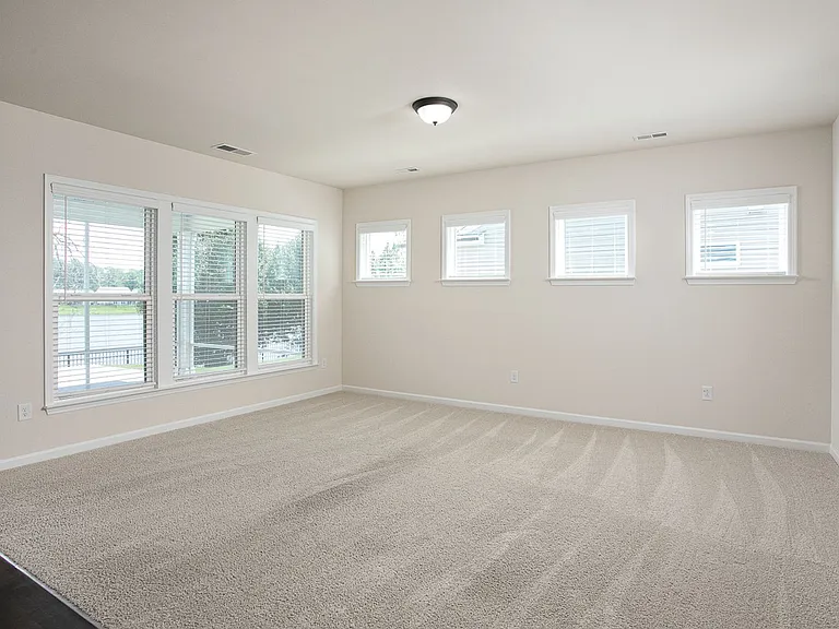 6205 Lakefront St — Photo 12