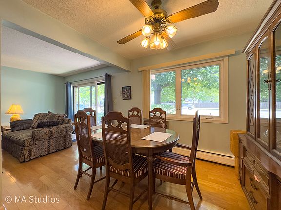4th image of 2632 N Windsor Dr Unit 104