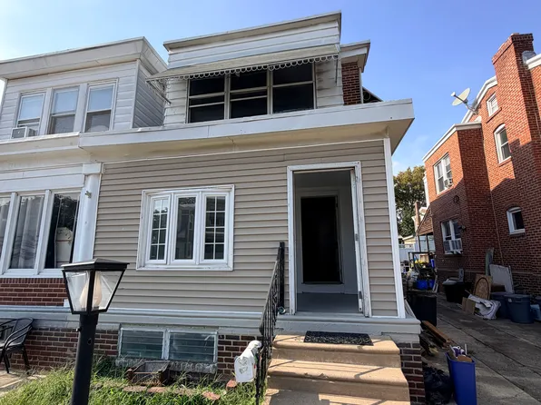 7018 Walker St, Philadelphia, PA 19135
