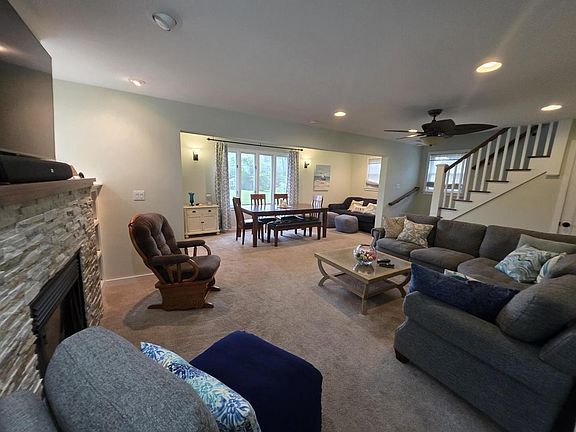 3rd image of 4117 Lake AVENUE