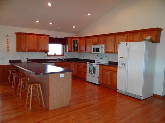2nd image of W2662 Story Creek Cir