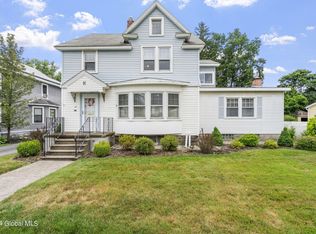 15 Washington Rd, Schenectady, NY 12302
