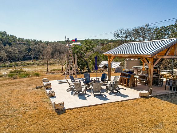 3rd image of 196 Rock Bottom