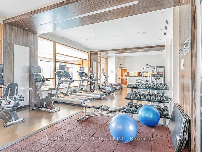 277 S Park Rd #1120 — Photo 4