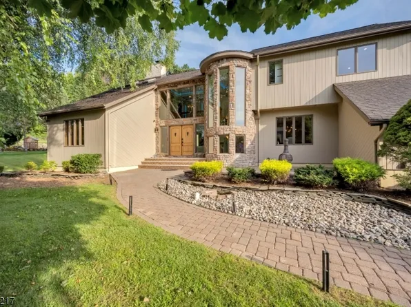 6 Starrett Ct, Sparta Twp., NJ 07871