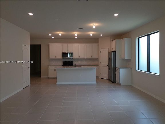 2nd image of 8214 Hanoverian Dr