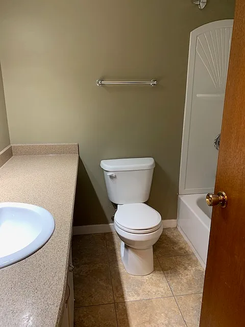 1 bed, $1,150 — Photo 3