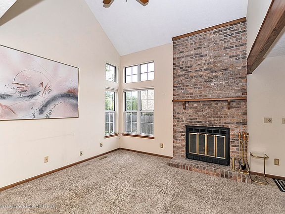 4th image of 1730 Whitegate Ln #21