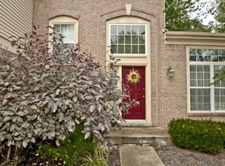 10266 Meadowknoll Dr, Loveland, OH 45140