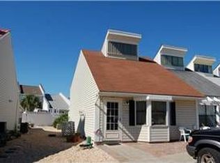108 S 37th St #A, Mexico Beach, FL 32456