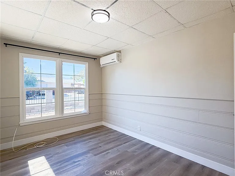 320 E Marshall St #A — Photo 15