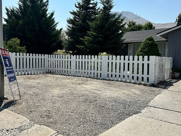18 N Western Ave — Photo 2