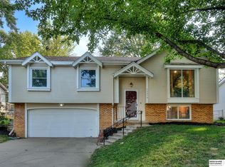 15218 Burt St, Omaha, NE 68154