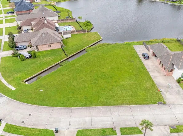 316 Port Royal Way, Houma, LA 70360