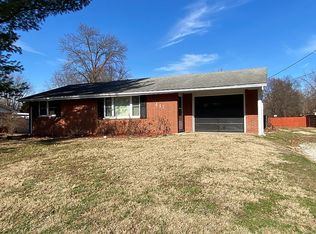 417 W Rosewood Dr, East Alton, IL