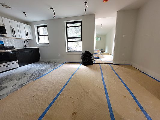 1st image of 521 Willoughby Ave #1AA