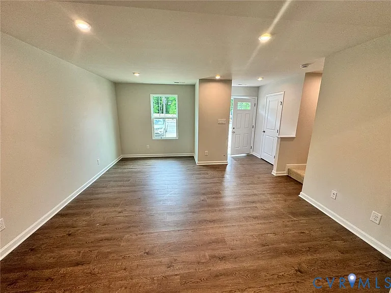 1144 Canterbury Ridge Rd — Photo 8