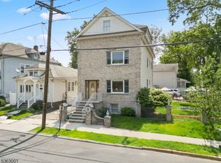 504 E Blancke St, Linden, NJ 07036